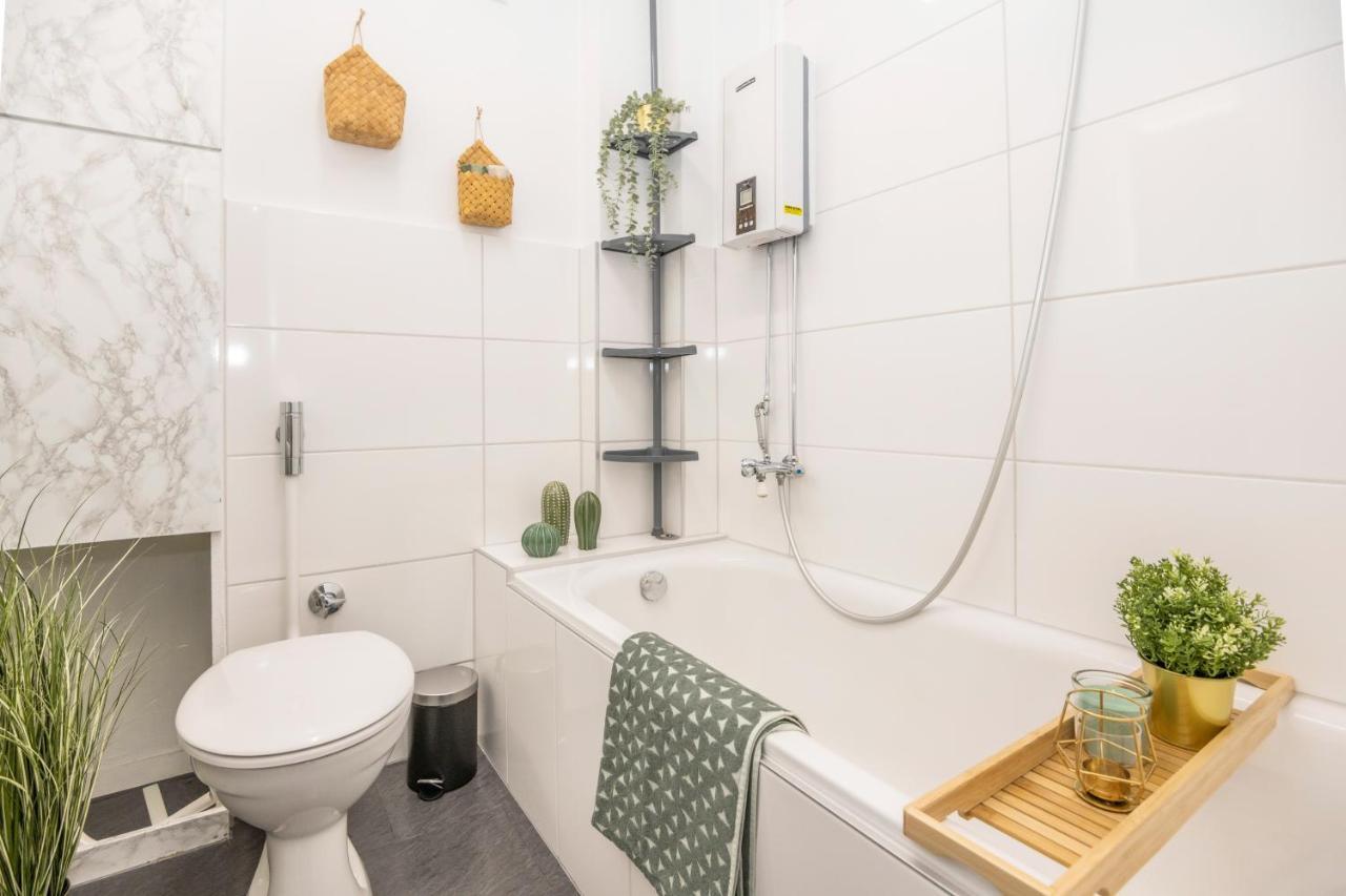 3-Zimmer-Wohnung Nahe Essen City, Bis 5 Personen, Smarttv, Wifi, Balkon Extérieur photo